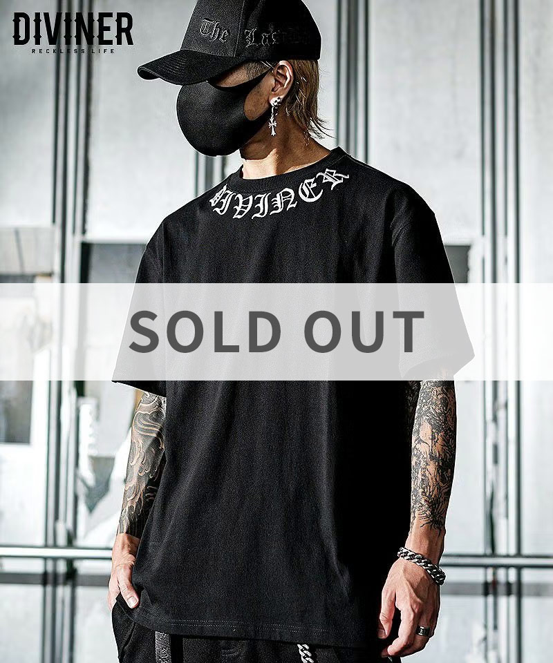 【Black Letter】Circular Neck Logo TEE