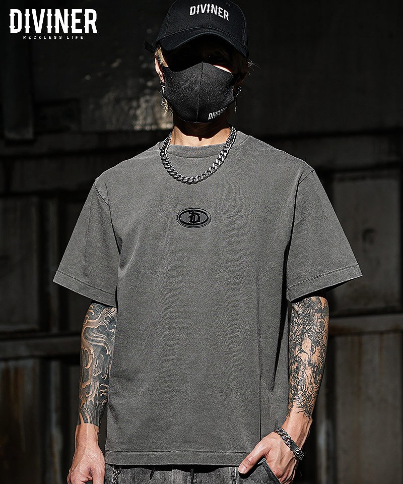 Dirty Metal Plate TEE