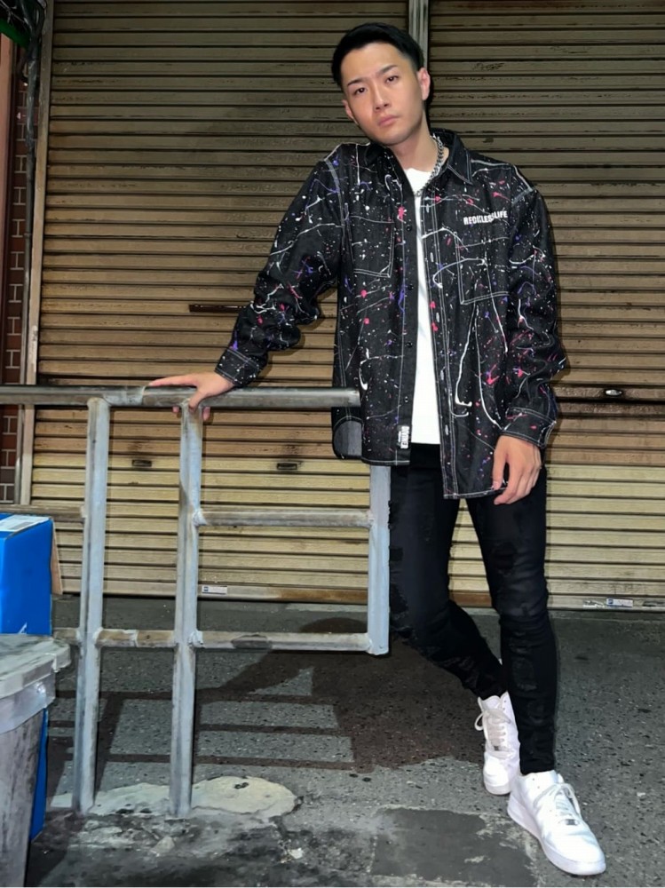 ヤンチャに荒々しく