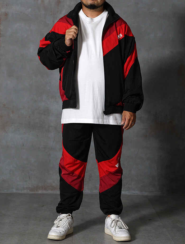 トラックジャケットでスポーティに