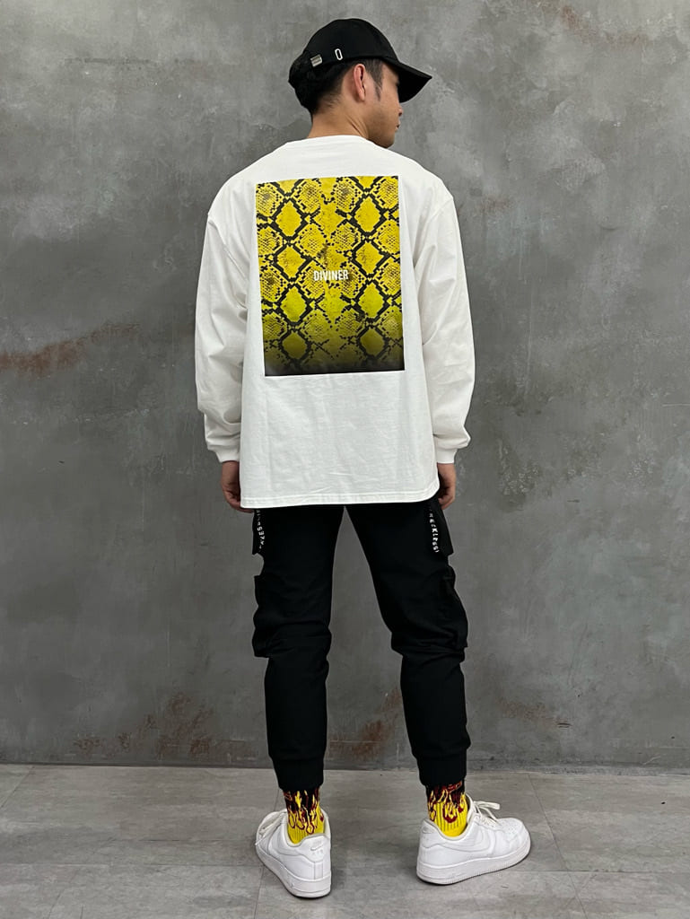 主役級に目を引くイエロー×ブラック