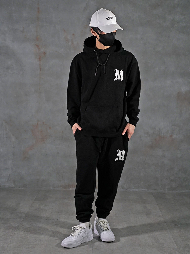 ラフな止め結びで抜け感を①