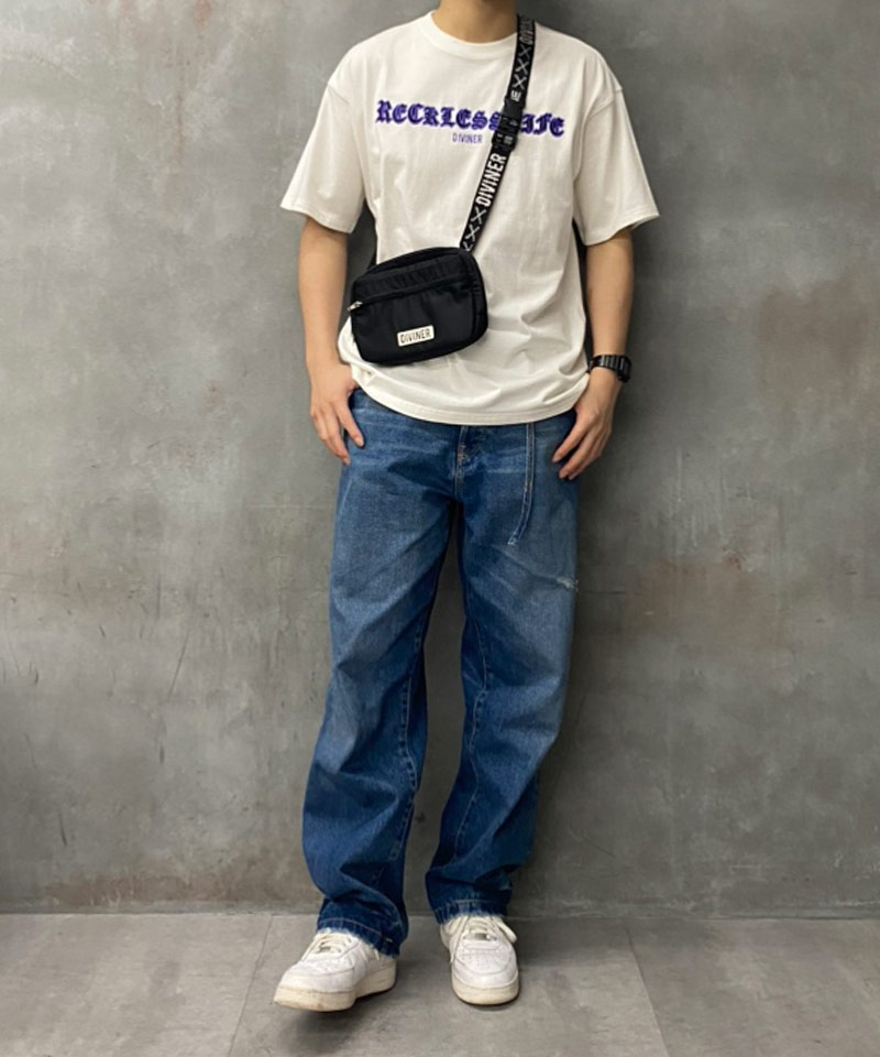 白T×デニムの鉄板スタイル