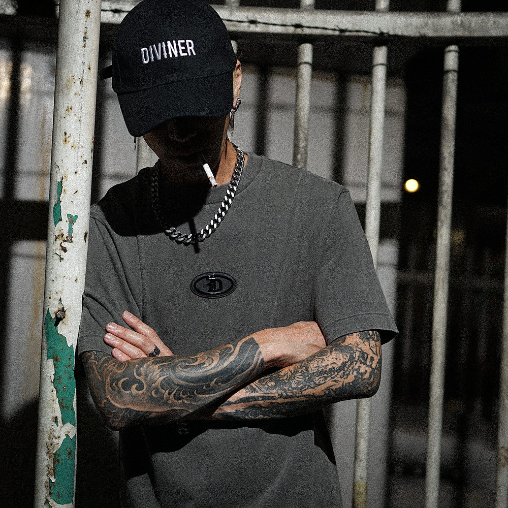 Dirty Metal Plate TEE