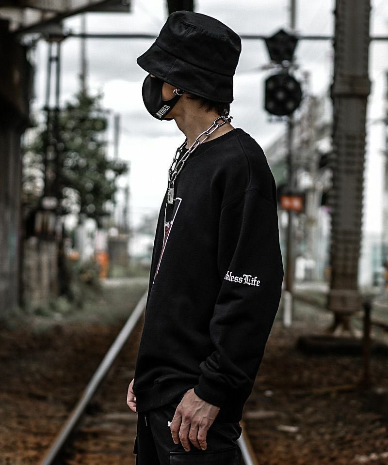 ディスティニーロードスウェット トップス 長袖 トレーナー DIVINER