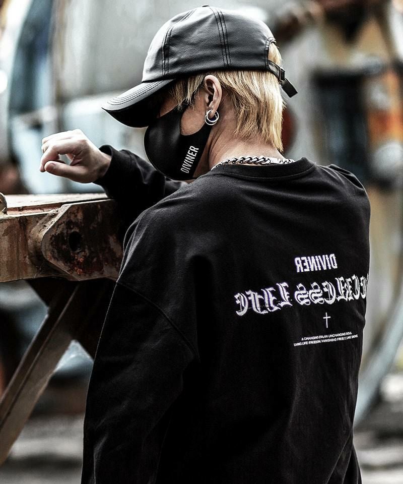 ブラックレターロンTEE トップス 長袖 ロンT Tシャツ DIVINER ディバイナー