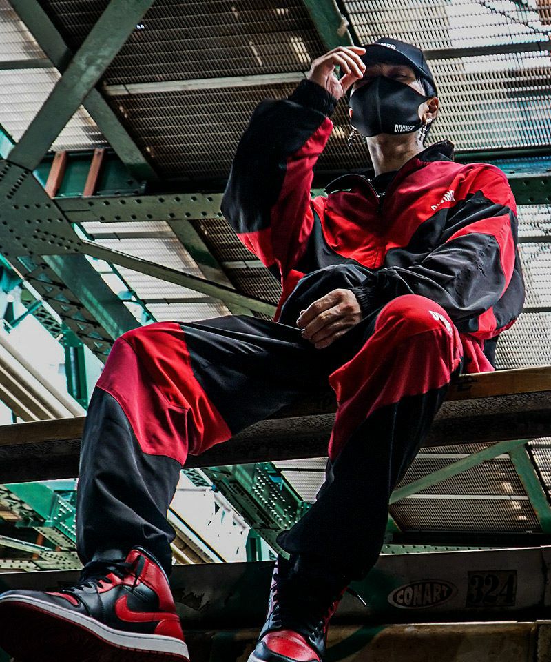 Switching Track Blouson (ブラック) アウター ｜【公式】DIVINER