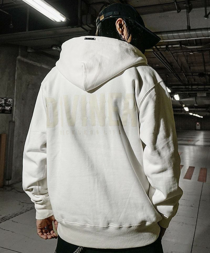 Standard Back Logo Zip Hoodie トップス｜【公式】DIVINER