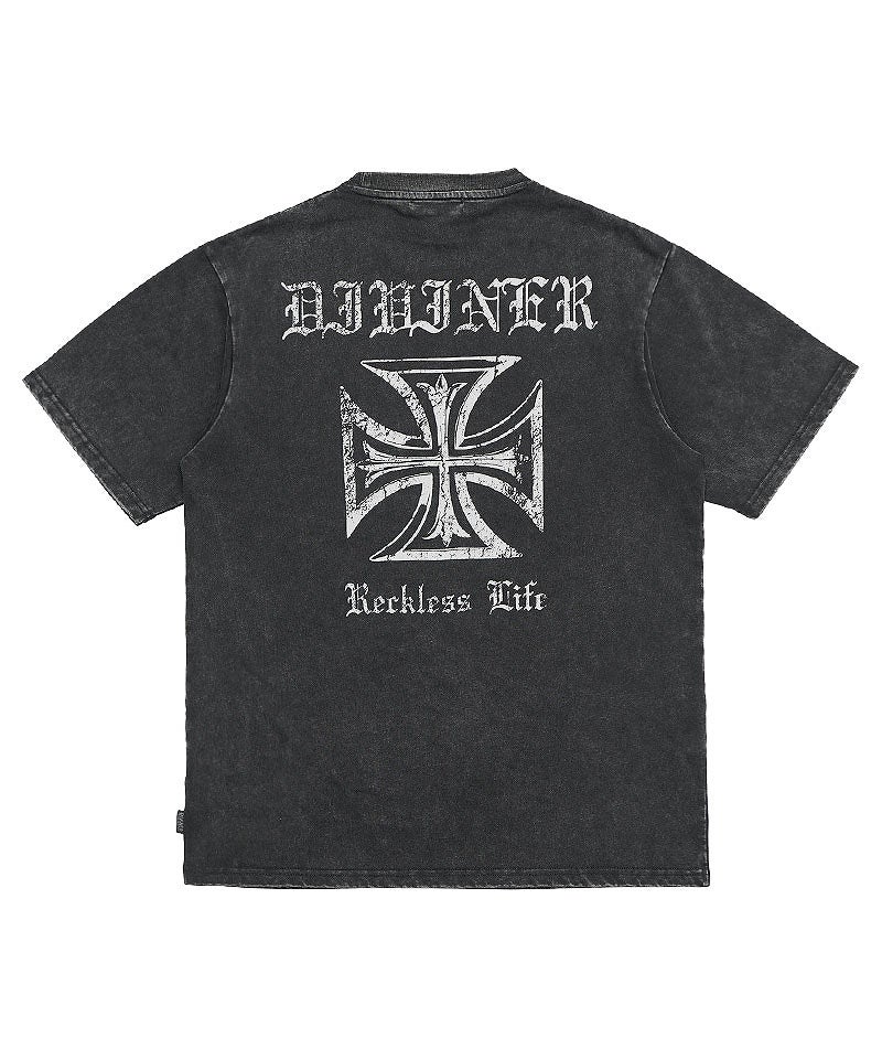 Dirty Iron Cross TEE トップス｜【公式】DIVINER（ディバイナー）