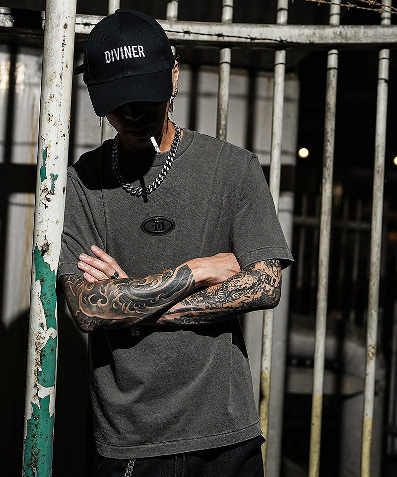 Dirty Metal Plate TEE トップス｜【公式】DIVINER（ディバイナー）
