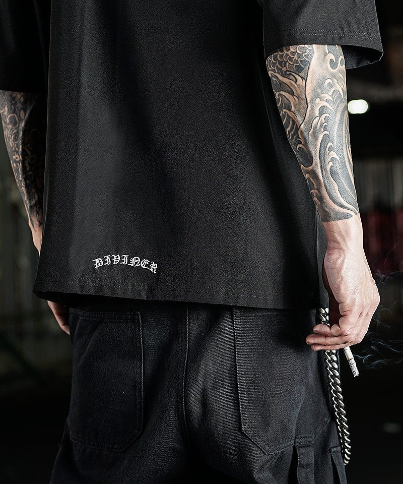 Black Letter】Embroidery Tombstone Shirt トップス｜【公式】DIVINER