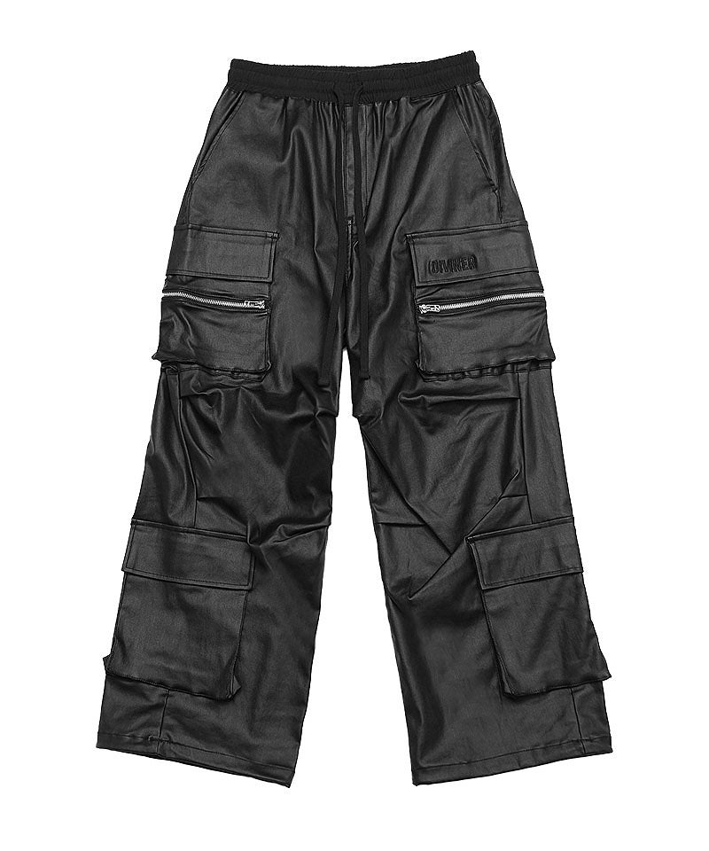 Leather Coated Wide Cargo Pants ボトムス｜【公式】DIVINER